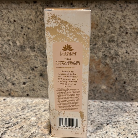 LA Palm Massage Lotion - Picture 3 of 6